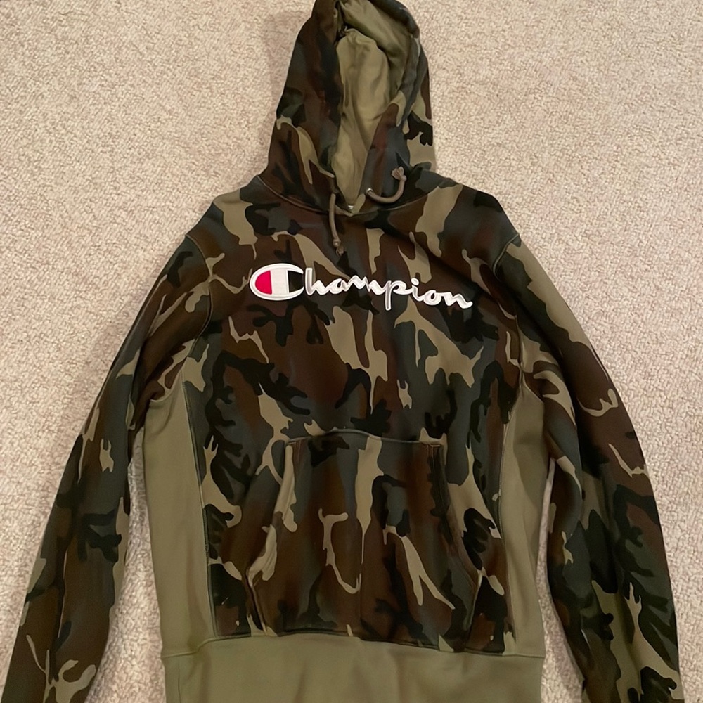 Champion Sweatshirt